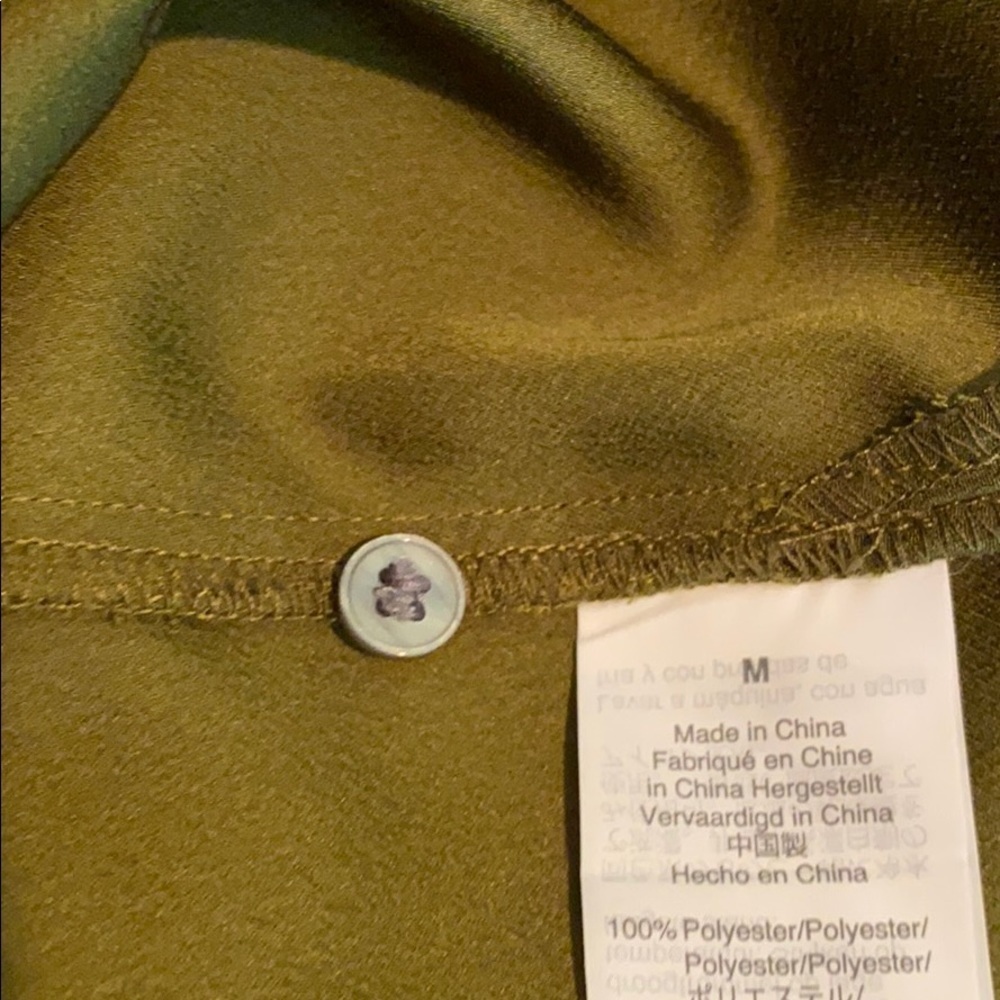 J Crew Green SZ M Tunic V Neck Satin Trim Top blouse SZ M - Picture 9 of 10